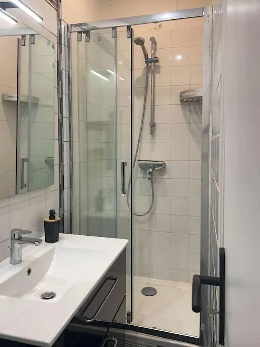 Le Petit Montsouris Apartment Paris